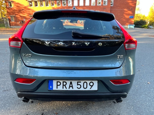 176463-6 Volvo V40 T2 Manuell, 120hk, 2014 - En ägare!