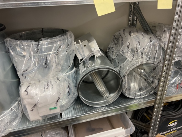 1420199-6 Lager med ventilationsdetaljer - filter, rör, flödeskomponenter m.m.