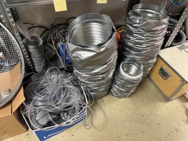 1420199-13 Lager med ventilationsdetaljer - filter, rör, flödeskomponenter m.m.