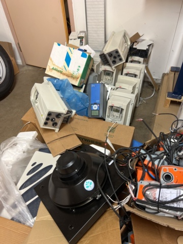 1420199-33 Lager med ventilationsdetaljer - filter, rör, flödeskomponenter m.m.