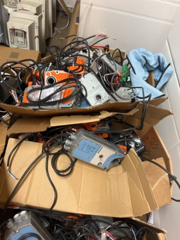 1420199-35 Lager med ventilationsdetaljer - filter, rör, flödeskomponenter m.m.