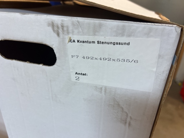 1420199-38 Lager med ventilationsdetaljer - filter, rör, flödeskomponenter m.m.