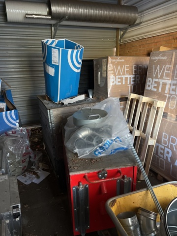 1420199-77 Lager med ventilationsdetaljer - filter, rör, flödeskomponenter m.m.