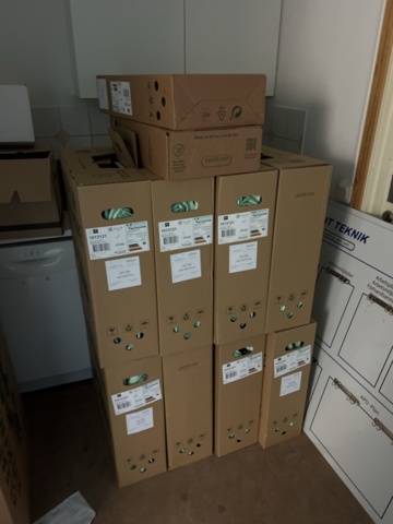 1420199-84 Lager med ventilationsdetaljer - filter, rör, flödeskomponenter m.m.