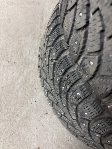 1420974-4 Vinterdäck 4 st med fälgar - Nokian Nordman 4, 205/55 R16 94T XL