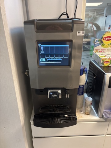 1420995-1 Kaffemaskin med touchskärm och vattenmaskin - de Jong DUKE Varea 6035b02