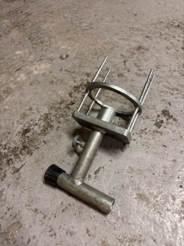 1420998-5 Specialverktyg för bil - DGI 1322, 999.485.41