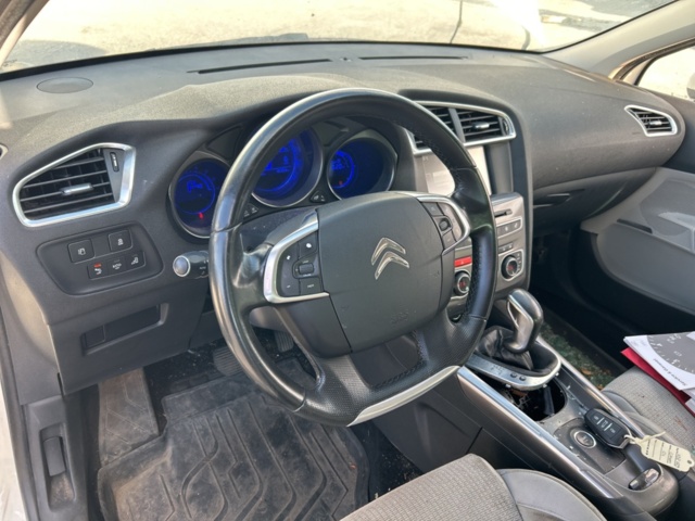 1430650-10 Citroën C4 1.6 BlueHDi EAT, 120hk, 2016