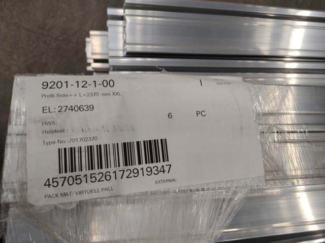 1432393-2 Aluminiumprofil Side++, ca 131 st  L=2370 mm XXL