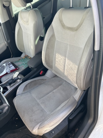 1430650-23 Citroën C4 1.6 BlueHDi EAT, 120hk, 2016