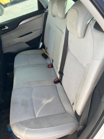 1430650-25 Citroën C4 1.6 BlueHDi EAT, 120hk, 2016