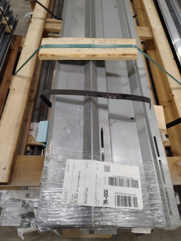 1432395-1 Galvaniserad bakplatta, ca 446 st ValkPro+ L10° L=1980 mm