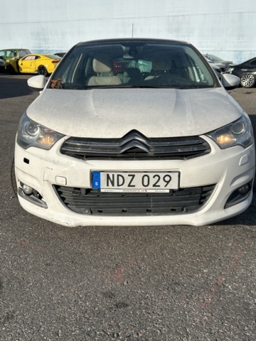 1430650-8 Citroën C4 1.6 BlueHDi EAT, 120hk, 2016