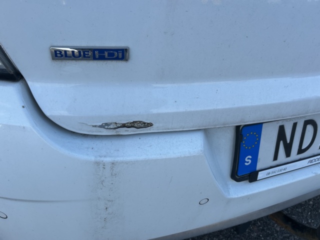 1430650-53 Citroën C4 1.6 BlueHDi EAT, 120hk, 2016