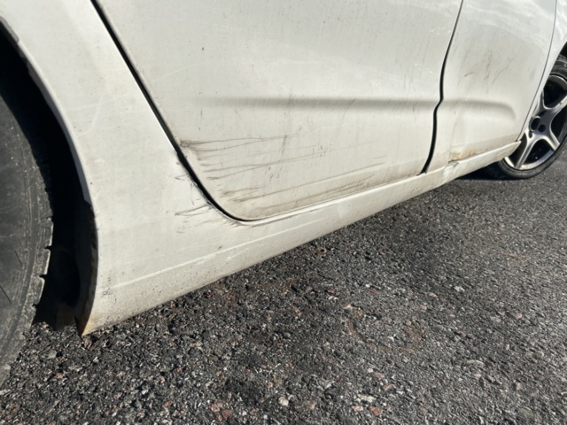 1430650-56 Citroën C4 1.6 BlueHDi EAT, 120hk, 2016