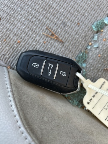 1430650-65 Citroën C4 1.6 BlueHDi EAT, 120hk, 2016