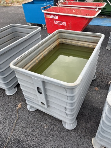 1372548-2 Berglöfslåda 600 liter