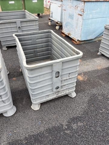 1372549-1 Berglöfslåda 600 liter