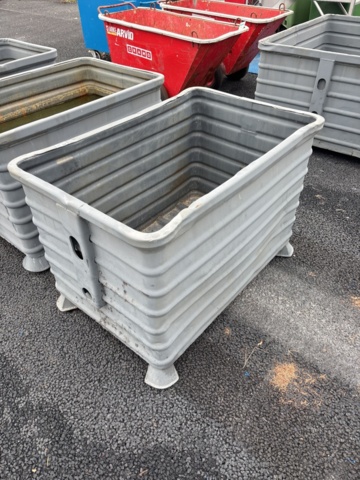 1372549-2 Berglöfslåda 600 liter