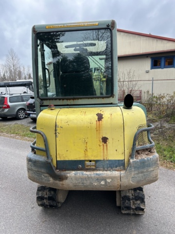 1267790-6 Bandgrävare Yanmar B22.2