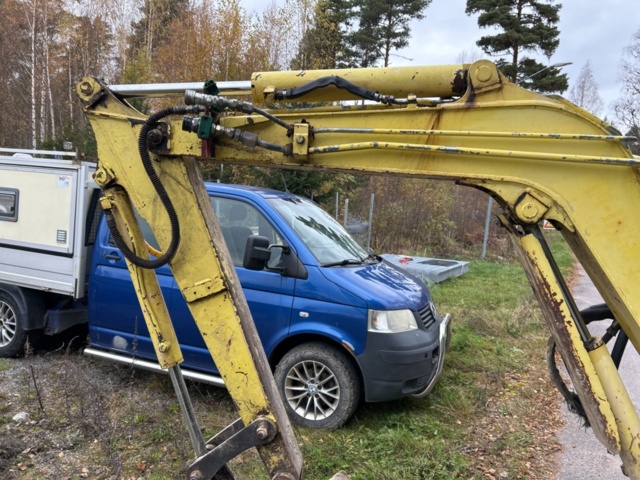 1267790-16 Bandgrävare Yanmar B22.2