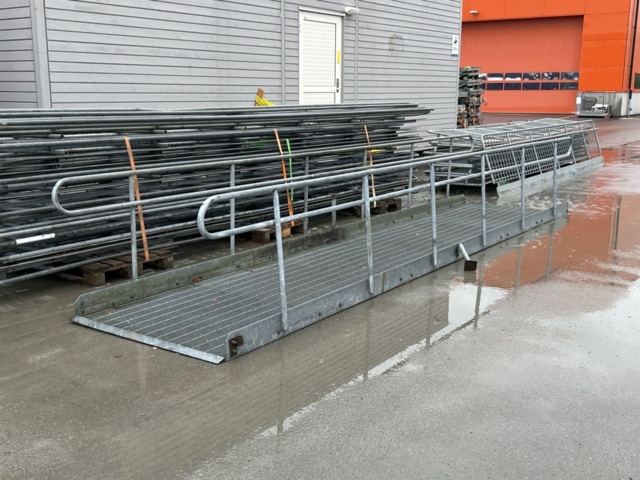 1361344-8 Ramper 12 st - Weland