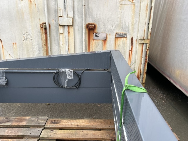 1361346-5 Fönsterinklädnad med belysning, 5700 x 1700 mm