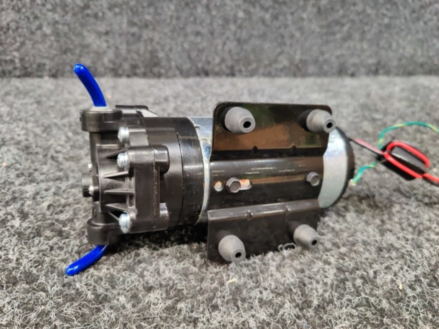 1435278-7 Pumpar & Expansionskärl Aquatec DDP5800 / Varem