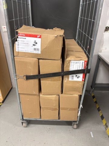 1421005-1 Montagematerial för solceller 12 kartonger - Powerhooks / Power Optimizers