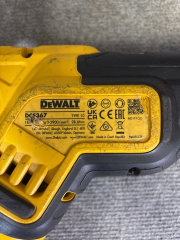 1421006-5 Samling med elmaskiner och tillbehör - DeWalt