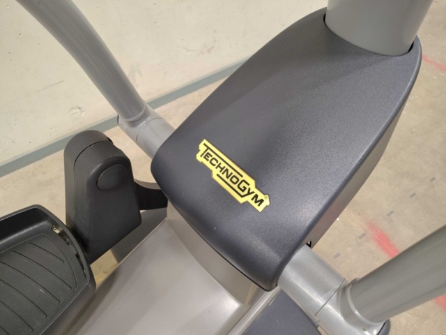 1436607-4 Cross trainer - Technogym Synchro Excite 500 SP