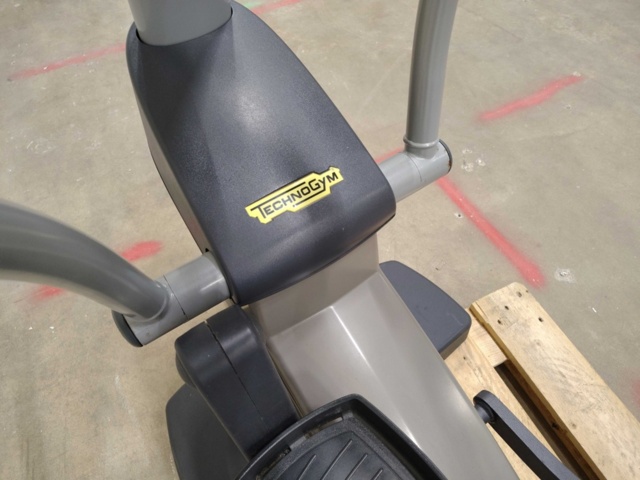 1436607-7 Cross trainer - Technogym Synchro Excite 500 SP