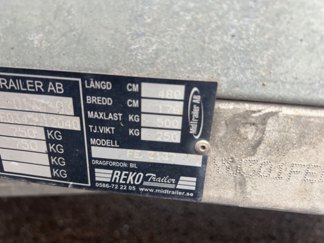 1351345-16 Släpvagn - REKOTRAILER FE 3137