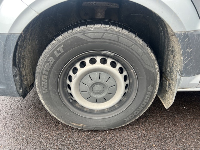 1351333-9 Volkswagen Crafter 35 2.0 TDI Manuell, 177hk, -2017