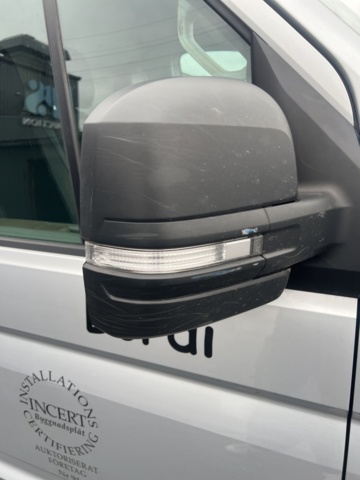 1351333-18 Volkswagen Crafter 35 2.0 TDI Manuell, 177hk, -2017