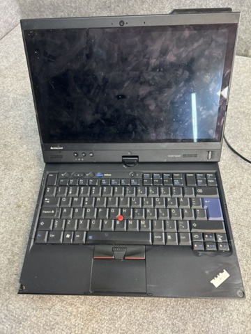 1421010-2 Laptop - Lenovo ThinkPad X220 Tablet