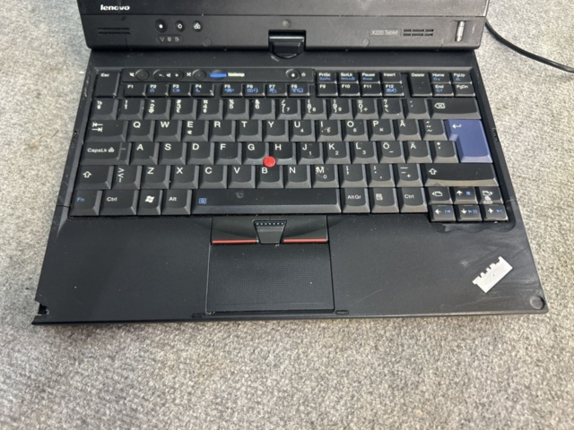 1421010-3 Laptop - Lenovo ThinkPad X220 Tablet