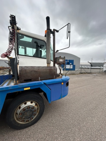 1411378-11 Terminaltraktor Kalmar 618i, årsmodell 2016