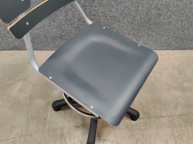 1436657-11 29 st Höj- och sänkbara Elevstolar AJ Produkter Legere