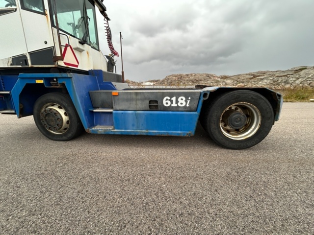 1411378-8 Terminaltraktor Kalmar 618i, årsmodell 2016