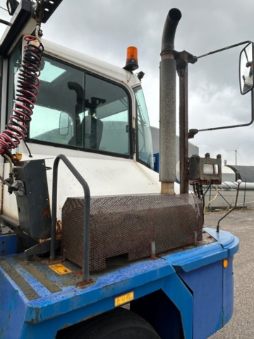 1411378-15 Terminaltraktor Kalmar 618i, årsmodell 2016