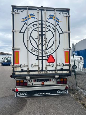 1411379-8 Kyltrailer Ekeri 2001