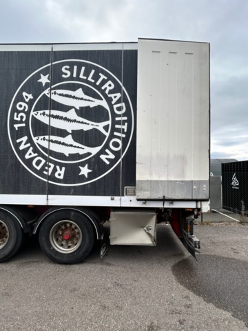 1411379-18 Kyltrailer Ekeri 2001