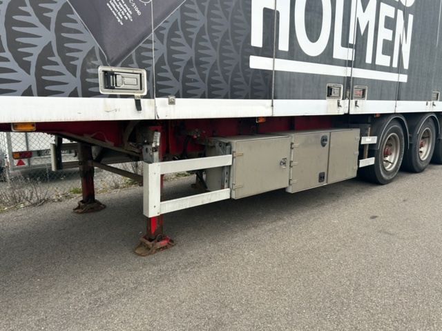 1411379-27 Kyltrailer Ekeri 2001