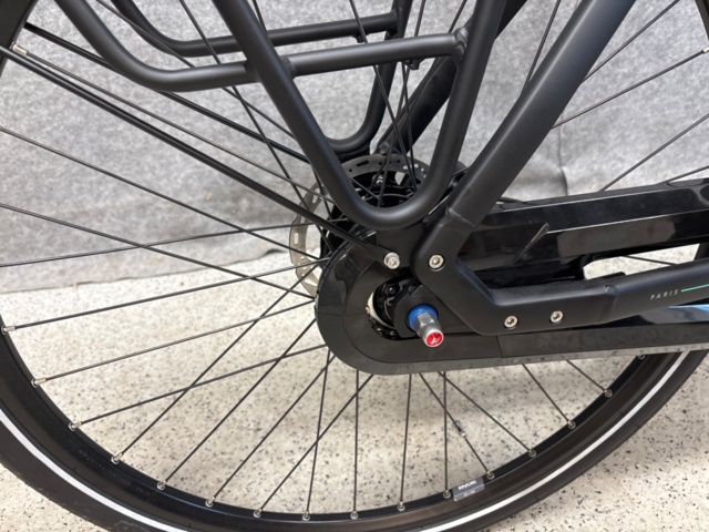 1388369-5 Electric bicycle Gazelle Paris C8 Low step