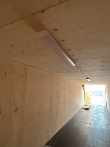 1411382-12 Container 40 fot – isolerad med el och avfuktare