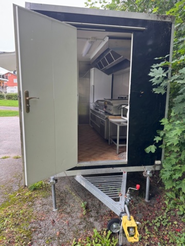 1199698-6 Försäljningsvagn – fullt utrustad!