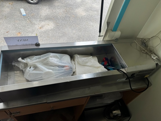 1199698-17 Försäljningsvagn – fullt utrustad!