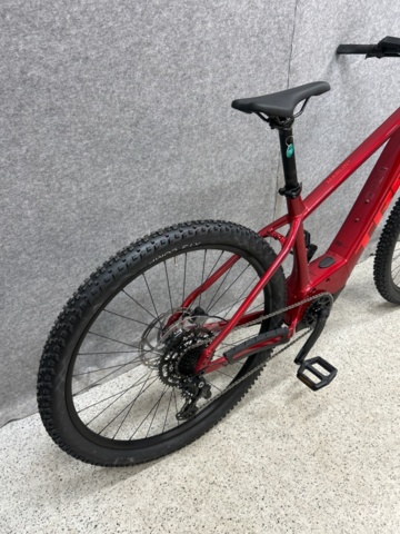 1388384-3 Elcykel Trek Marlin +6 Crimson