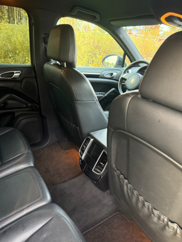 1199699-11 Porsche Cayenne Diesel TipTronic S, 245hk, 2012